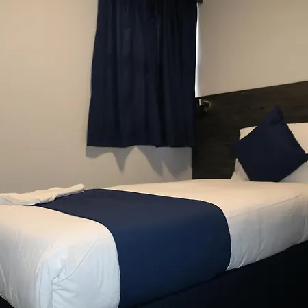 Blue Sapphire Hotel 3*