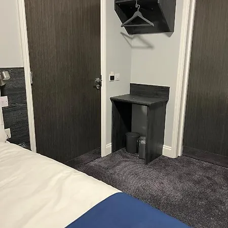 Blue Sapphire Hotel Ilford
