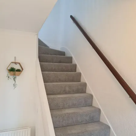 Semesterbostad Sipson House West Drayton 3 Bedroom 2 Bathroom Plush Parking Close To Lhr By Mdps *