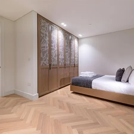Covent Garden Piazza By Stayo Apartment *