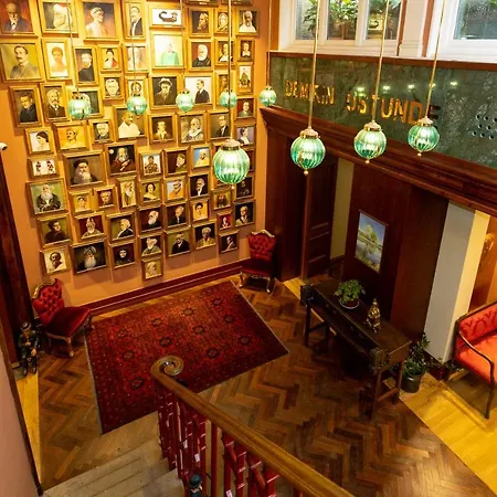 Limehouse Library Hotel 4*