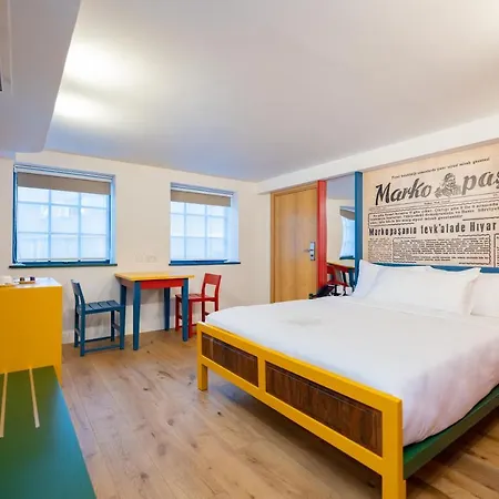 Hotel Limehouse Library London