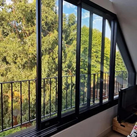 Sky - Stunning 3 Bed Apt In The Sky * London