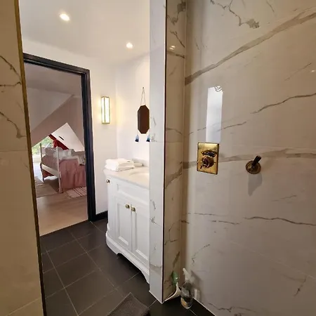Appartamento Sky - Stunning 3 Bed Apt In The Sky Londra