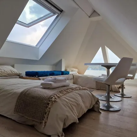 Sky - Stunning 3 Bed Apt In The Sky Londra