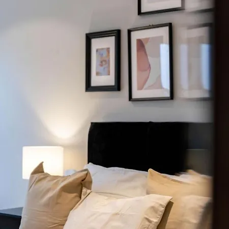 Holiday home Stunning Camden House With Private Terrace & Free Parking *