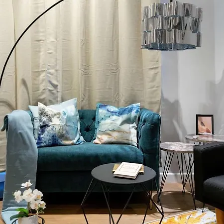 Stunning Camden House With Private Terrace & Free Parking
