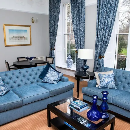 The Goodenough Hotell 4*