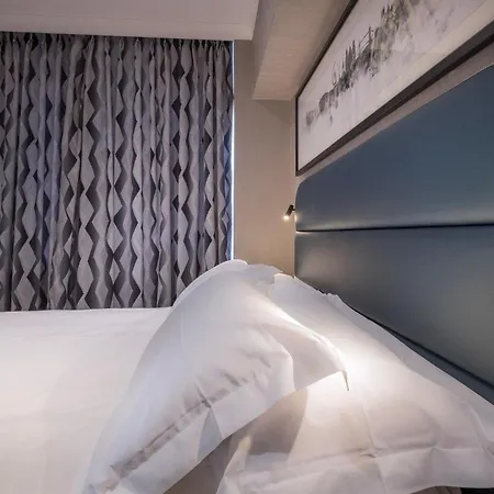 Sleeper At Royal National Londres