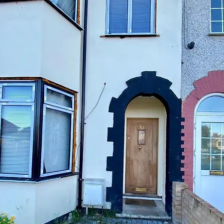 Homestay Large House Close To Greenwich *