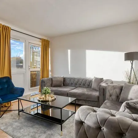 Kings Cross 4 Br * London