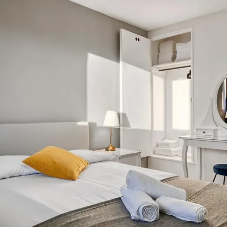 Apartment Kings Cross 4 Br *