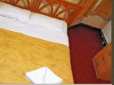 Olympia Inn Hotel Hotel 3*