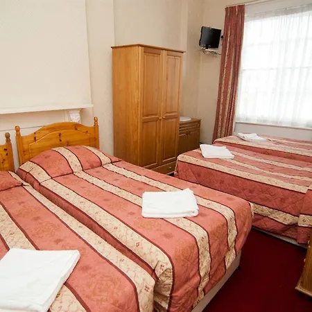 Hotel Ravna Gora Londra