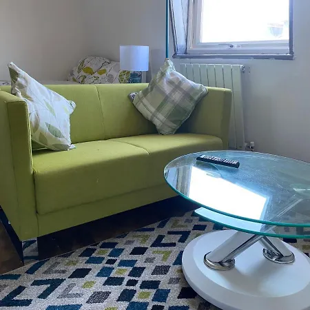 Hub 3 * London