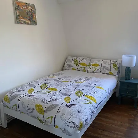Apartment Hub 3