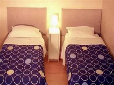 Lindal Hotel Harrow