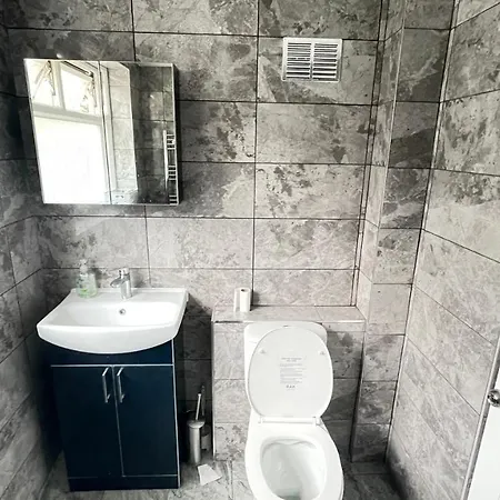 Aaby House In London Guest house *