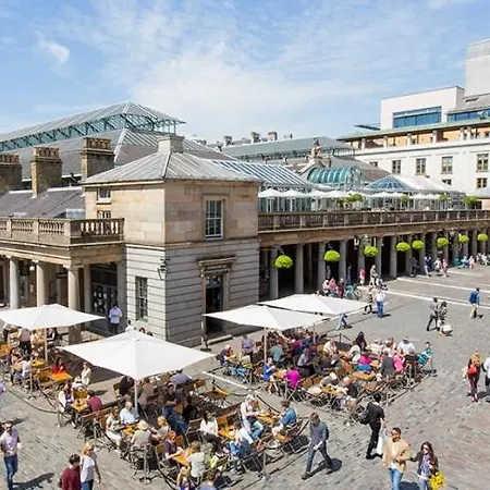 Covent Garden Luxury דירה *