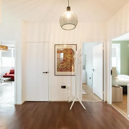 Apartment The West End Penthouse - 4bdr With Views London