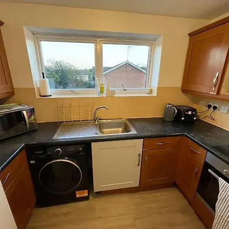 Apartment Lovely 2-bed Flat Along The River Thames