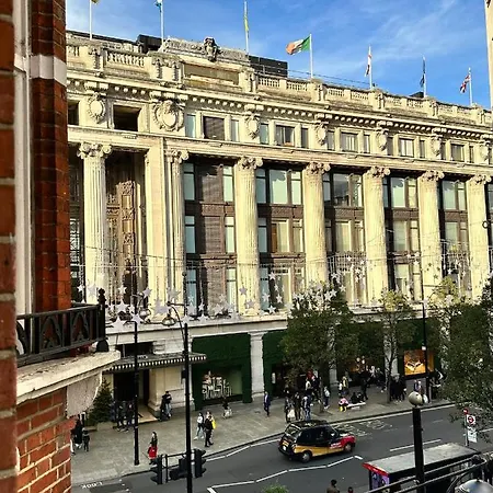 1 Spacious Luxury Bedroom Flat On Oxford St, Next To Selfridges