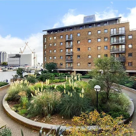 Meridian Canary Wharf Close To Excel And O2 London