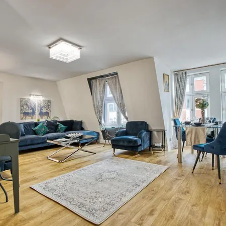 2-bed 2-bathroom Mayfair - Maddox St Apartment