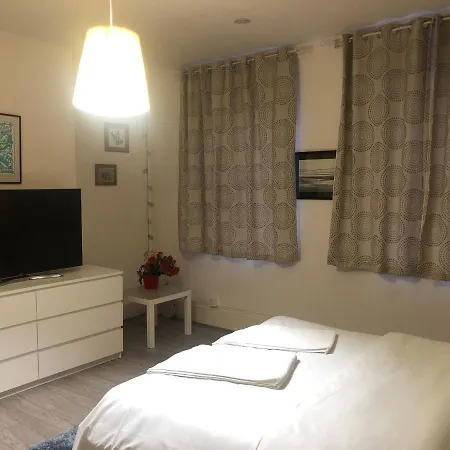 Oyo 94 Bricklane Studio Flats * London