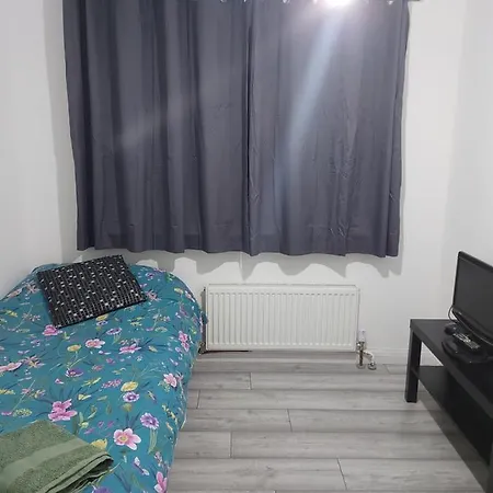 Aaby House In London Guest house