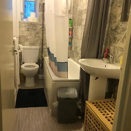 Oyo 94 Bricklane Studio Flats Hotel