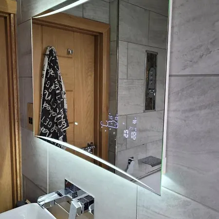 Arsenal And Tottenham Double Bedroom *