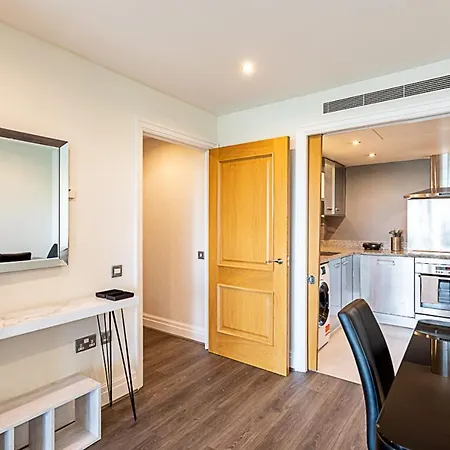Apartment Convenient Urban Pad In Paddington *