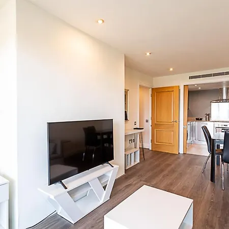 Convenient Urban Pad In Paddington *