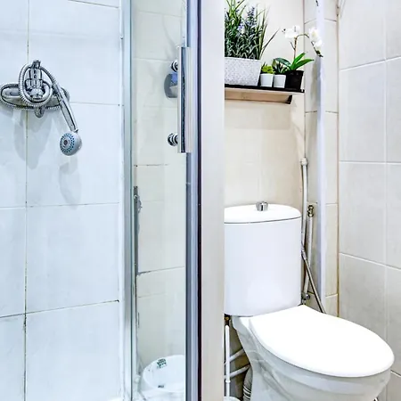 Gorgeous 4 Bedrooms, 5-baths House In Near Edgware Road, Oxford Street, Hyde Park Apartment *