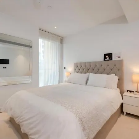 Manhattan Style Apartment *