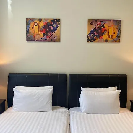 Grand Plaza Serviced Londýn