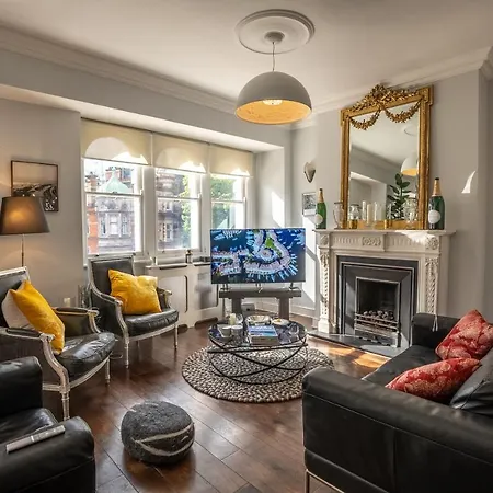 The Covent Garden 3 Bedroom Penthouse With Rooftop Terrace Appartement
