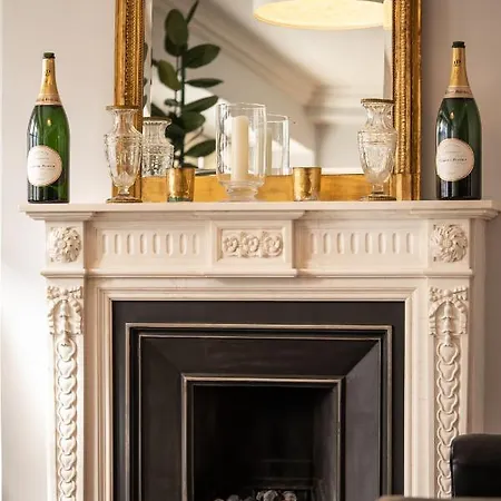 The Covent Garden 3 Bedroom Penthouse With Rooftop Terrace Londen
