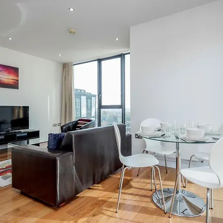 Appartement Absolutely Stunning 2-bed In The Heart Of Croydon