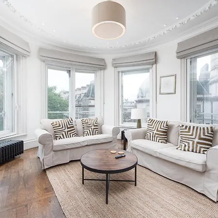 Grosvenor Gardens By Capital *