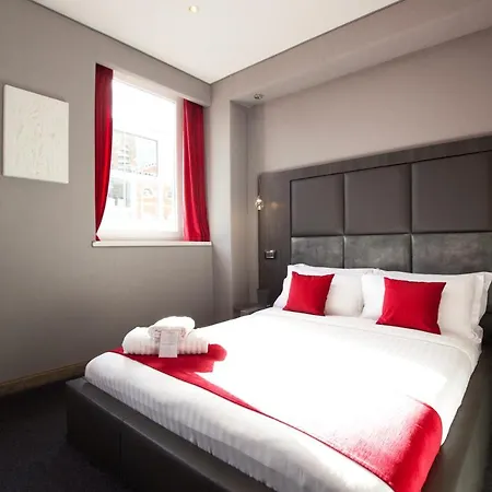 The Bryson Hotel 4*