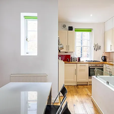 Farringdon Leo Loft Apartment London