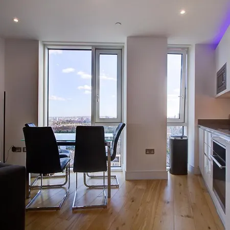 Medusa Apartment London