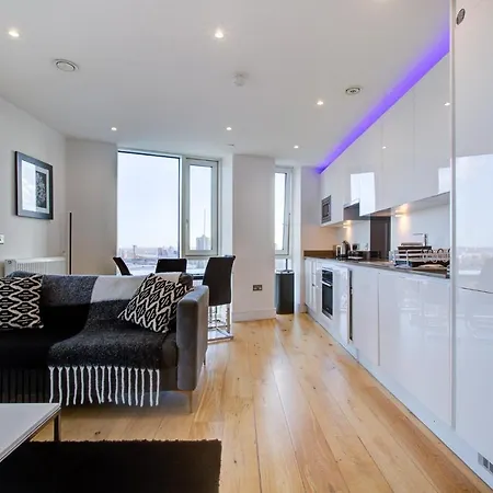 Medusa Apartment London