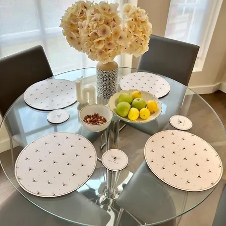 Apartment 1 Spacious Luxury Bedroom Flat On Oxford St, Next To Selfridges *