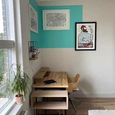 Bright & Beautiful Loft 10mins To Shoreditch Apartment London