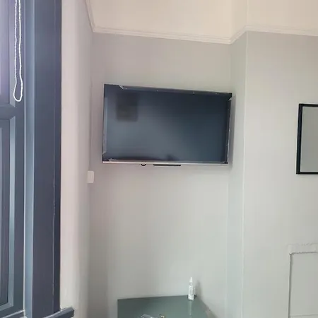 Arsenal And Tottenham Double Bedroom *