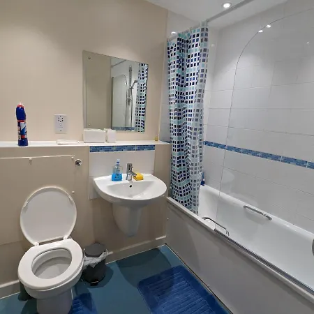 Modern Close To Central Apartamento *