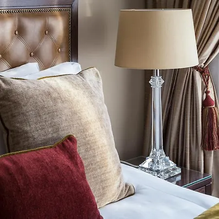 Oxford Hotel